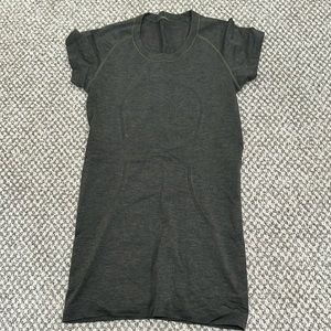 Lululemon Swiftly Tech Short Sleeve